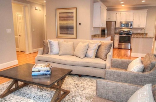 Lake Oconee Cottage | 5* Lakefront Luxury - Relax At Jack Nicklaus' Former Reynolds Lake Oconee Home