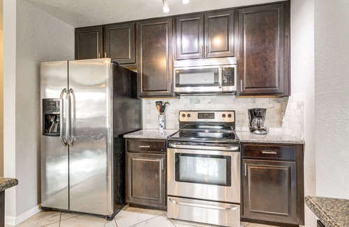 Northeast Park Hill House | 5 Mi to Dtwn Denver: Pet-Friendly Home w/Yard