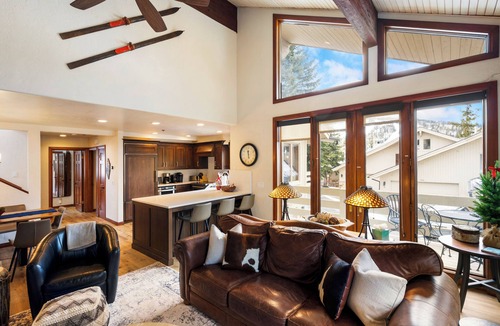 Deer Valley House | 5 Min Walk DV Ski Slopes, Luxury, Family & Pet Friendly-Book 7 Nights 1 SkisFree