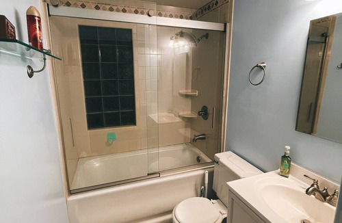 Roseland House | 5 Minutes from Notre Dame stadium