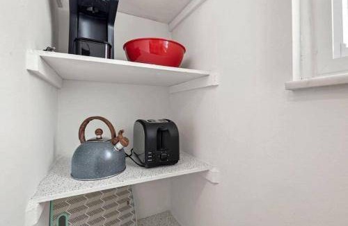 Mount Clemens Apartment | 51 m² Apartment ∙ 2 bedrooms ∙ 4 guests