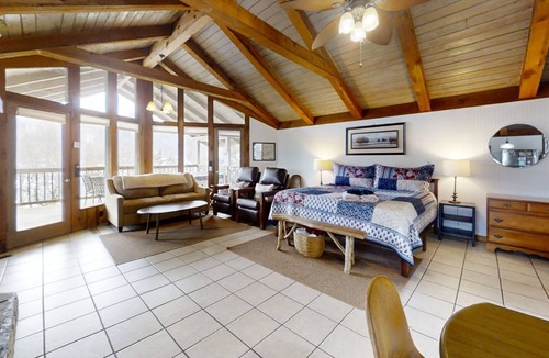 Townsend Cabin | 53 m² Cabin ∙ 1 bedroom ∙ 4 guests