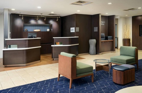 Longmont Hotel | 55 m² Hotel ∙ 127 guests