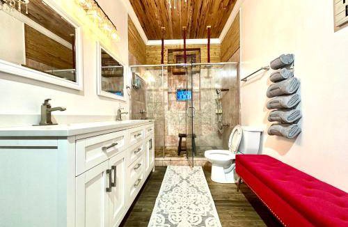 Lower Garden District Bed & Breakfast | 557 m² Bed and breakfast ∙ 11 bedrooms ∙ 22 guests