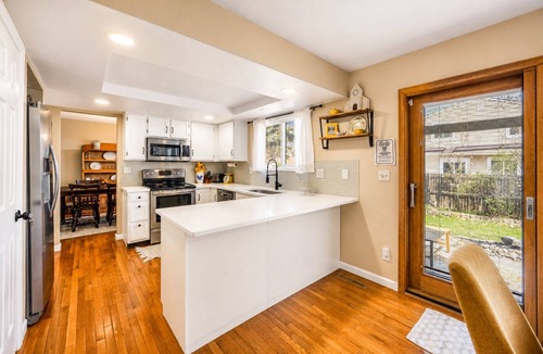 Centennial House | 5BR Group Getaway, Backyard Games + Patio