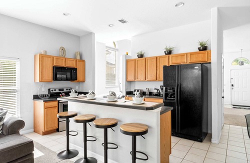 Marbella House | 5BR Sleeps 13 with Private Pool & More!
