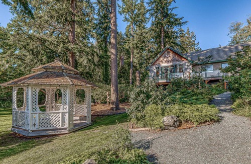 Clinton House | 604 m² House ∙ 7 bedrooms ∙ 19 guests