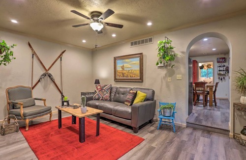 Northglenn Cottage | 65 m² Cabin ∙ 2 bedrooms ∙ 3 guests