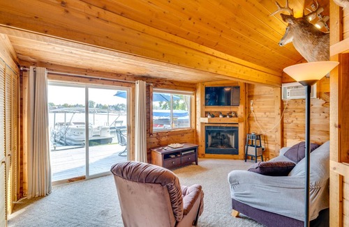 Maplewood Cottage | 65 m² Cabin ∙ 2 bedrooms ∙ 4 guests