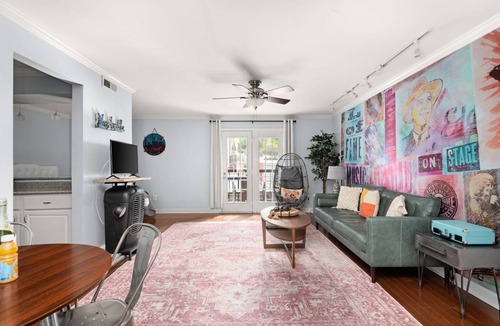 Rutledge Hill Condo | 66 m² Condo ∙ 1 bedroom ∙ 4 guests