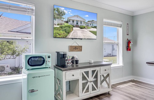 Rockport Cottage | 68 m² Cabin ∙ 4 guests
