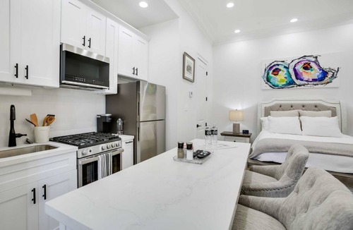 French Quarter Apartment | 69 m² Apartment ∙ 2 guests