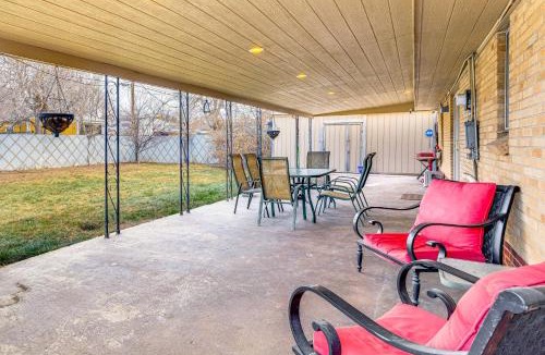 Aurora House | 7 Mi to Dtwn Denver Home with Large Yard!
