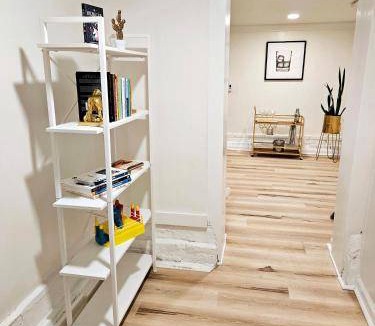 Congress Park Apartment | 70 m² Apartment ∙ 2 bedrooms ∙ 4 guests