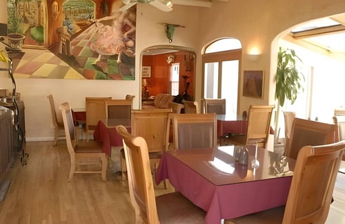 West Park Bed & Breakfast | 74 m² Bed and breakfast ∙ 2 bedrooms ∙ 11 guests