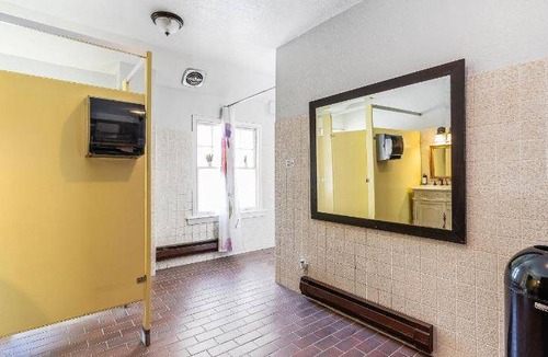 University District House | 74 m² Motel ∙ 2 bedrooms ∙ 127 guests