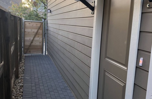 Mueller House | 750 Square Feet, 1 Bedroom - Walk to Everything! Great for longer term stays.