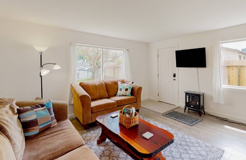 Cutten House | 82 m² House ∙ 2 bedrooms ∙ 4 guests