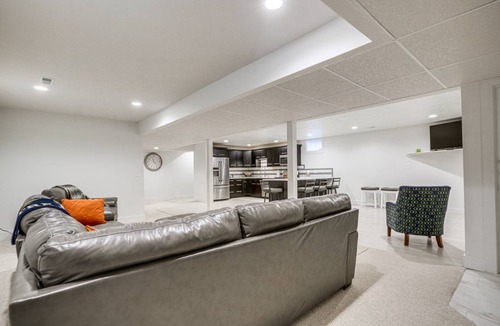 Northeast South Bend Apartment | 83 m² Apartment ∙ 1 bedroom ∙ 2 guests