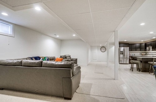 Northeast South Bend Apartment | 83 m² Apartment ∙ 1 bedroom ∙ 2 guests