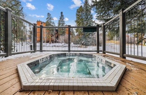 Four O'Clock Condo | 84 m² Condo ∙ 2 bedrooms ∙ 6 guests