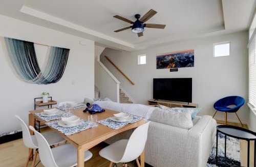 Aurora House | 9 Mi to Airport Pet-Friendly Aurora Home with Deck