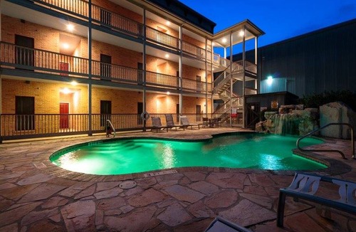 Gruene Condo | 99 m² Condo ∙ 3 bedrooms ∙ 8 guests