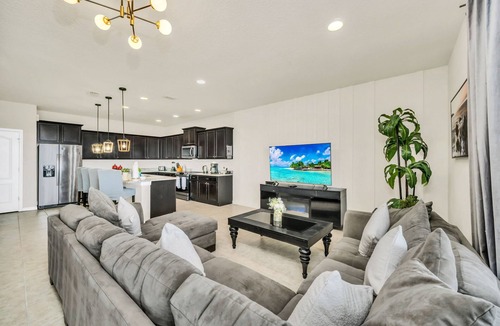 Florida Central Atlantic Coast House | 9Br/6Ba lake view Pool House from $280/nt, Close To Disney