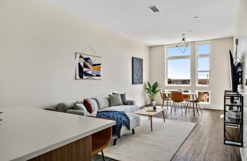 Highland House | A Denver Skyline State of Mind - Zuni Lofts