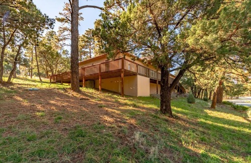 Alto House | A Great Mountain Pleasure: 'Come and relax to the max' w/level entry and Pet Friendly!