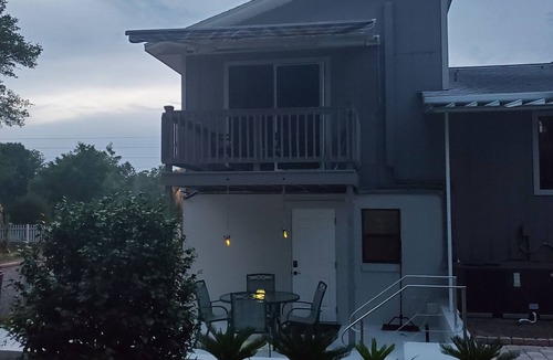 Citrus Springs Apartment | A Hidden Treasure: Spacious Studio with private entrance. Guests hate to leave.