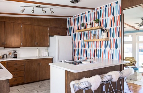 South Westminster House | Á La Mod | Single Family House Close to Denver & Boulder | Hot Tub | Sleeps 8
