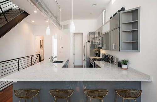 River North Art District House | A luxurious stay at a modern 4-story (RiNo)