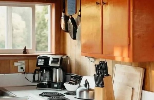 Florence Cabin | A Retro A-Frame within walking distance of Heceta Beach -.Anchor's A-Way:
