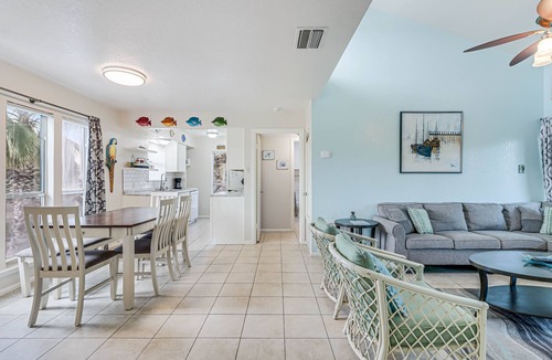 Sailhouse Condo | A Wave From It All! Pool, Pier, Boat Ramp, Slips, BBQ Area!