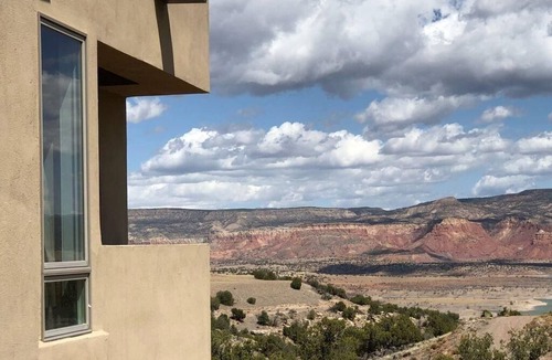 Youngsville House | Abiquiu Lake Mesa Home with Incredible 360° Views
