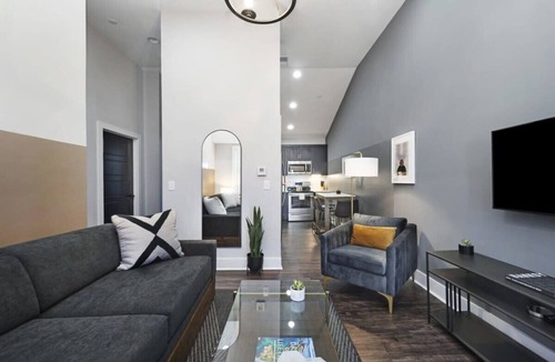 Salemtown Apartment | Abode | Germantown | Delightful Design + Walkable