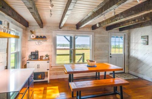 Rutherford County House | about 10 Mi to Downtown Murfreesboro Area Cabin