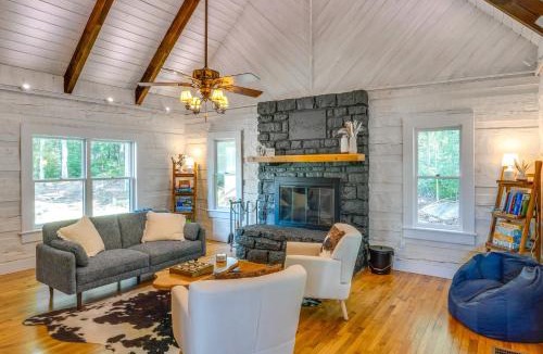 Rutherford County House | about 10 Mi to Downtown Murfreesboro Area Cabin