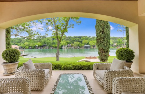 Panorama Ranch House | Above Crown Jewel I Premiere I Lake Austin Waterfront I Eventsl Luxe Services