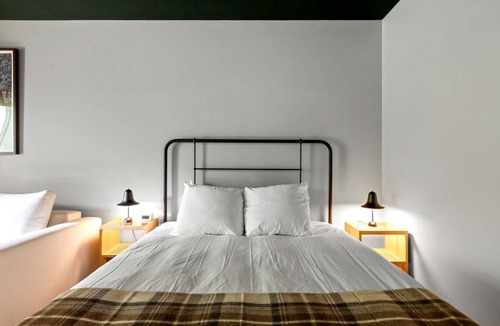 Rocky Grove Other | Accommodation ∙ 1 bedroom ∙ 3 guests