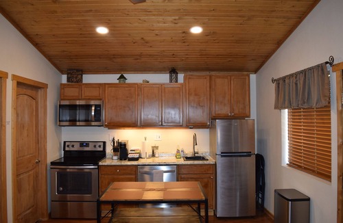Cannonville Cabin | ADA accessible, quaint and spacious cabin in the heart of Bryce Canyon Country