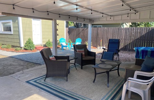 Englewood House | Adorable House in South Denver!