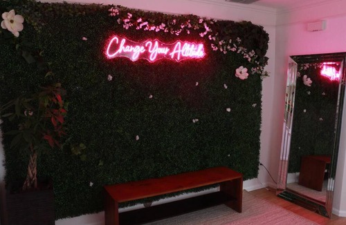 Green Valley Ranch House | Aesthetically Charming Private convenient getaway