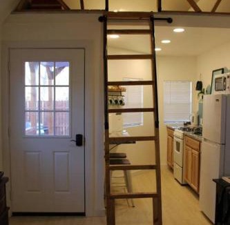 Barelas House | Agave Tiny House at Cactus Flower-HOT TUB-Pet Friendly-No Pet Fees!