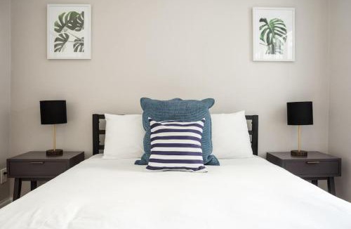 Theatre District Apartment | Airy 1BR Walkable to Everywhere in Boston