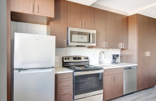 Five Points Apartment | Airy Five Points 1BR w/ Roof Deck & Gym, walk to RiNo bars, by Blueground