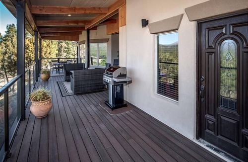 Ruidoso House | Almost Heaven offers some of areas most spectacular views.