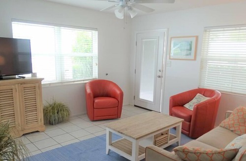Aloha Kai House | Aloha Kai - Unit 16-Private villa!