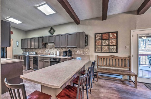 Alto Condo | Alto Condo w/Deck: 2 Mi to Ruidoso Winter Park!